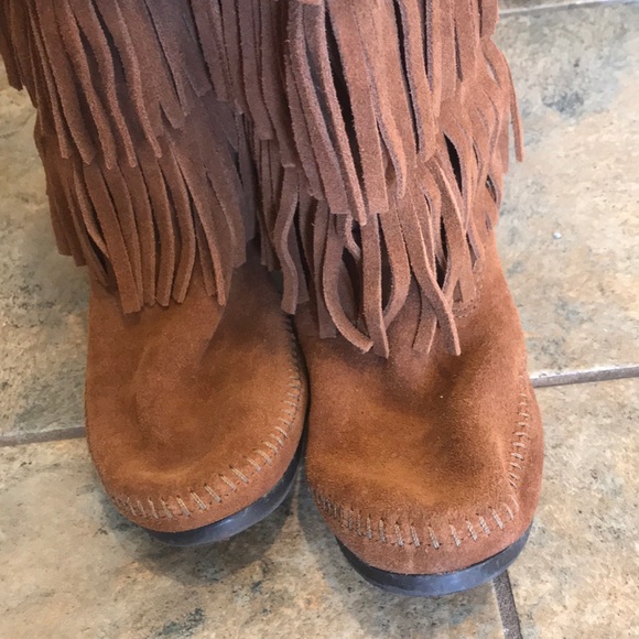 Minnatonkas size 9 - Picture 3 of 6